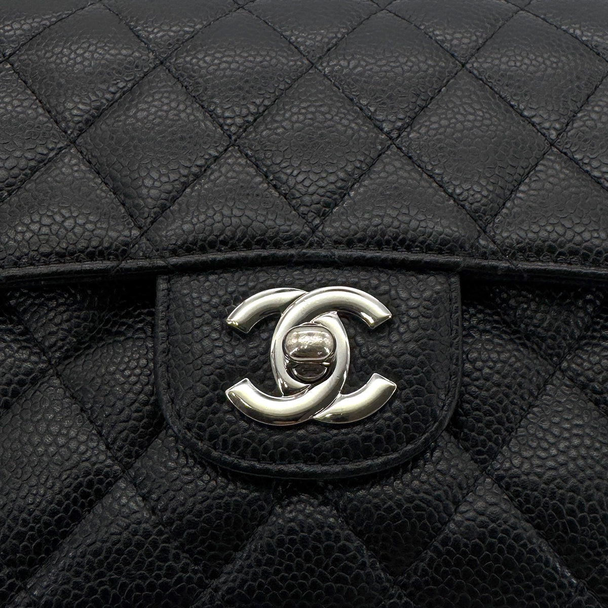 CHANEL CLASSIC FLAP SMALL CHAIN SHOULDER BAG BLACK CAVIAR SKIN 90289000