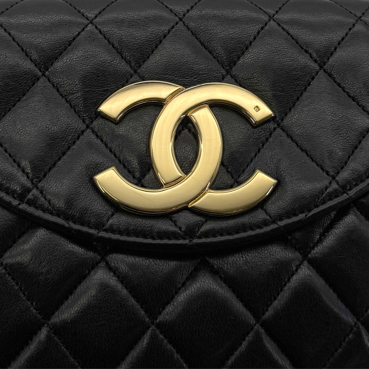 CHANEL VINTAGE BIG COCO HALF MOON CHAIN SHOULDER BAG BLACK LAMB SKIN 90289070