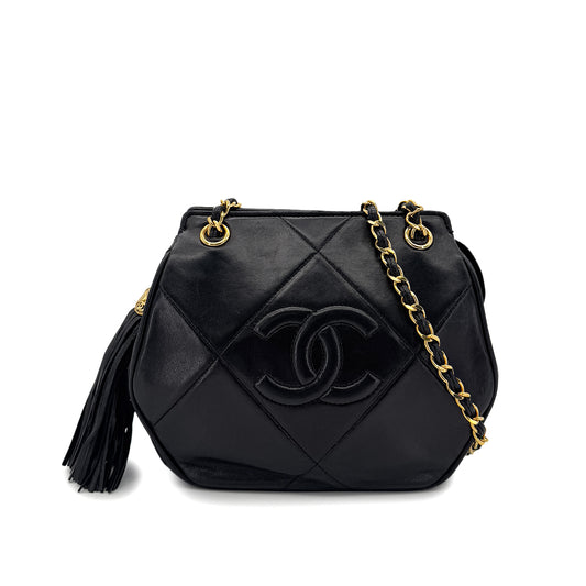 CHANEL VINTAGE MATELASSE FRINGE BIG COCO CHAIN SHOULDER BAG BLACK LAMB SKIN 90290306