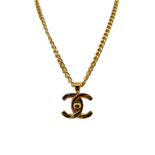 CHANEL VINTAGE NECKLACE COCOMARK TURN LOCK GOLD ACCESSORY 96P 90290313