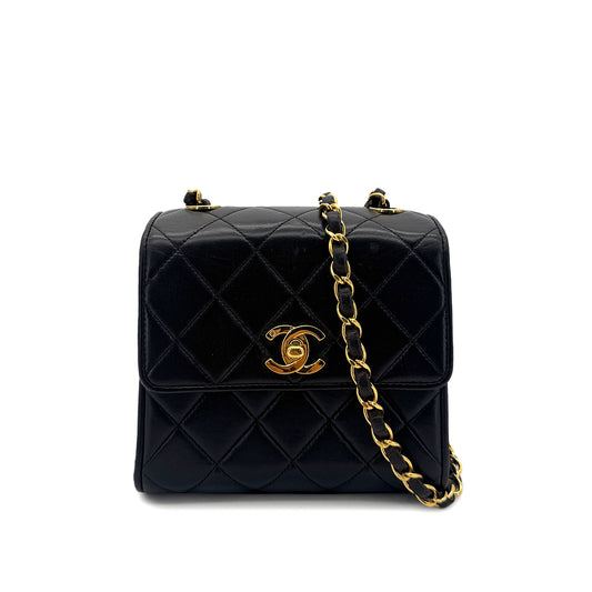 CHANEL VINTAGE MATELASSE CHAIN SHOULDER BAG BLACK LAMB SKIN 90291306