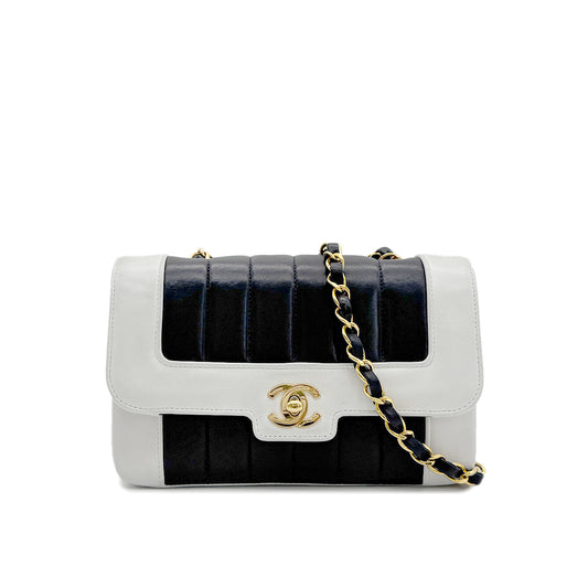 CHANEL VINTAGE MADEMOISELLE BICOLOR MINI CHAIN SHOULDER BAG NAVY WHITE LAMB SKIN 90294202