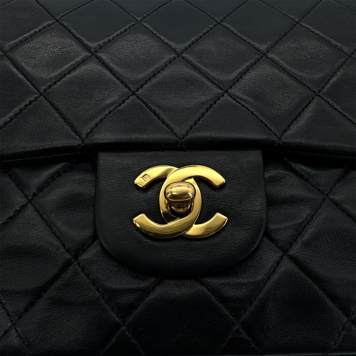 CHANEL VINTAGE CLASSIC FLAP MEDIUM CHAIN SHOULDER BAG BLACK LAMB SKIN 90294978