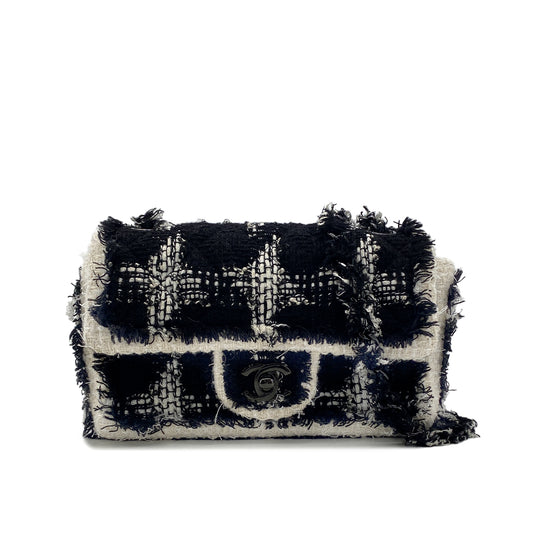 CHANEL MINI MATELASSE 20 CHAIN SHOULDER BAG BLACK WHITE TWEED 90296674