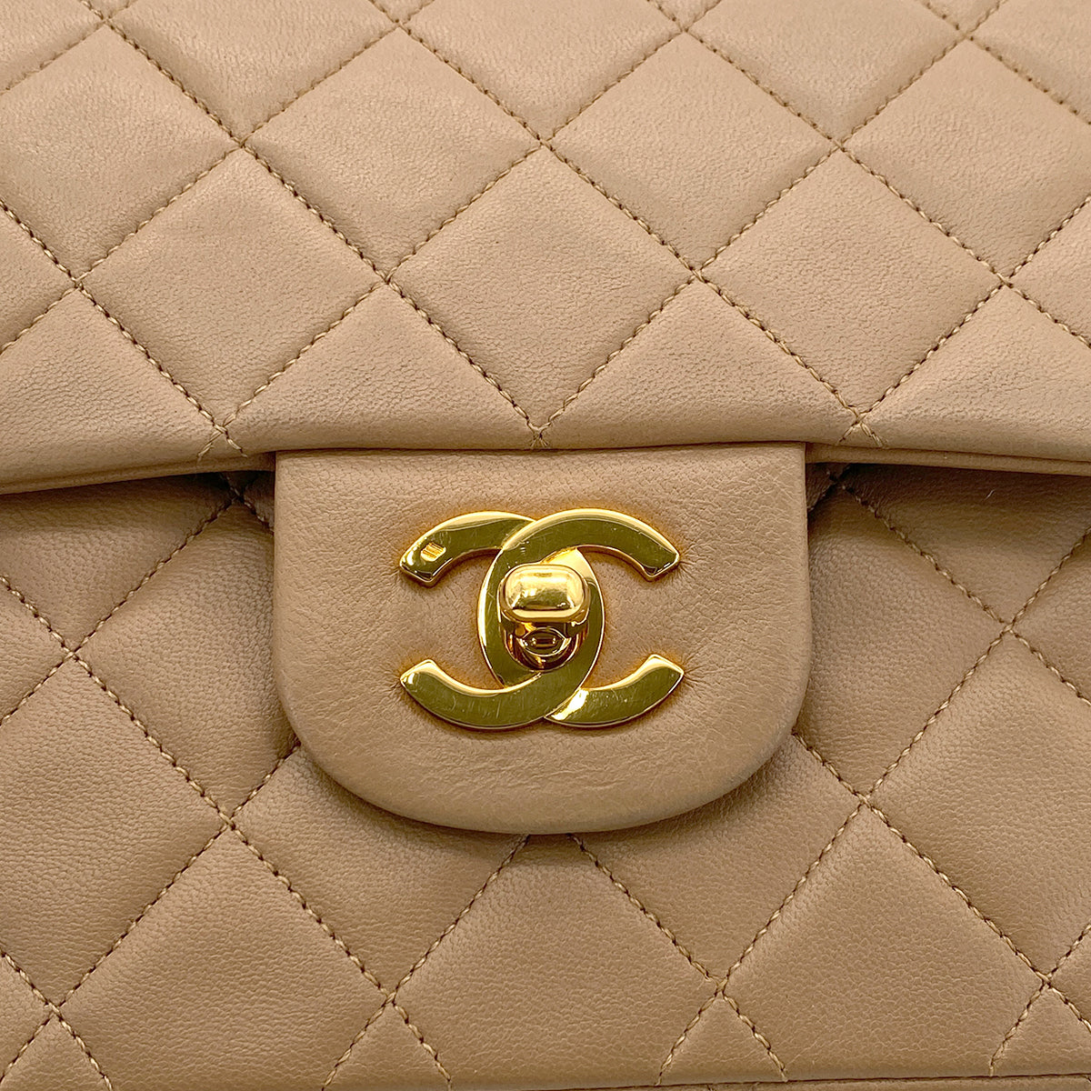 CHANEL VINTAGE CLASSIC FLAP MEDIUM CHAIN SHOULDER BAG BEIGE LAMB SKIN 90296731