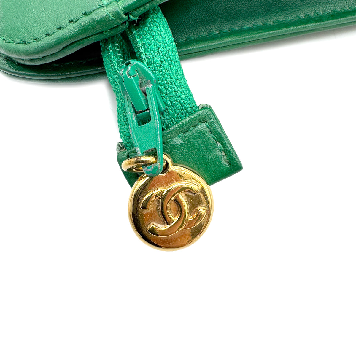 CHANEL VINTAGE BIG COCO CLEAR CLUTCH BAG POUCH GREEN VINYL LAMB SKIN 90296732