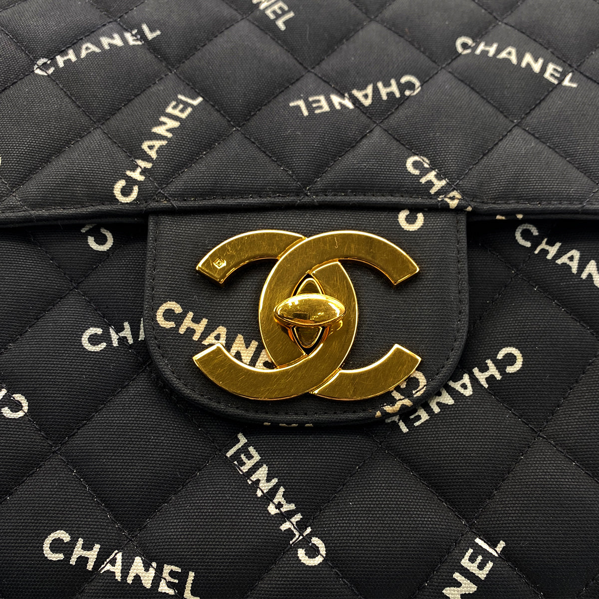 CHANEL VINTAGE MAXI MATELASSE 34 LOGO CHAIN SHOULDER BAG BLACK CANVAS 90297258