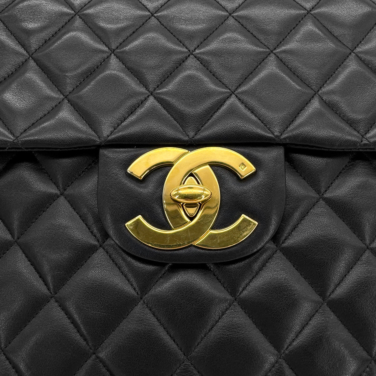 CHANEL VINTAGE MAXI MATELASSE 34 CHAIN SHOULDER BAG BLACK LAMB SKIN 90298163