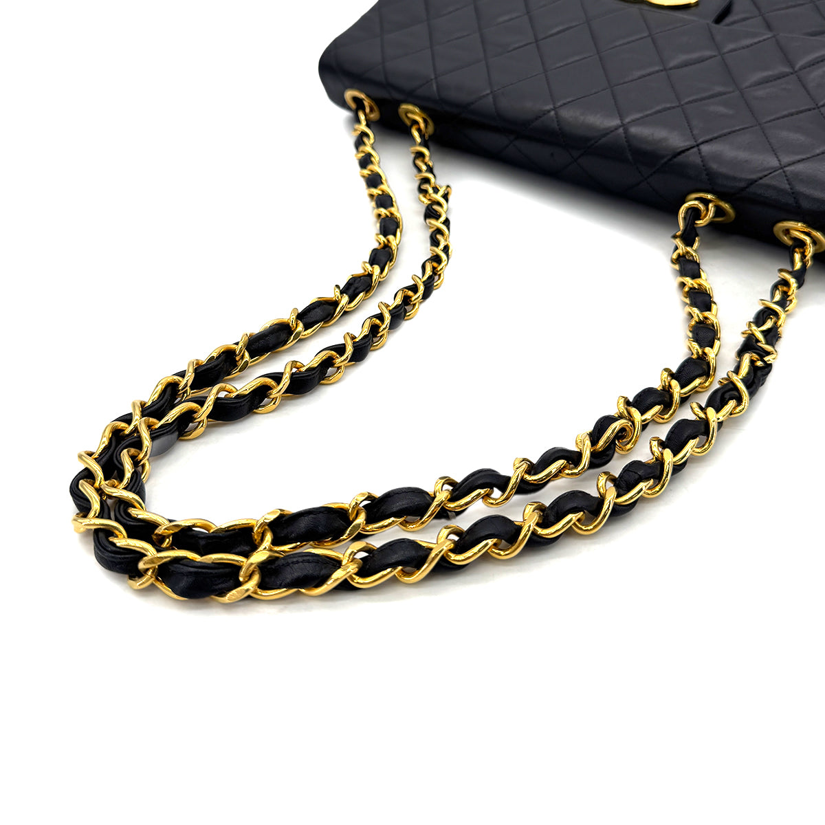 CHANEL VINTAGE MAXI MATELASSE 34 CHAIN SHOULDER BAG BLACK LAMB SKIN 90298330