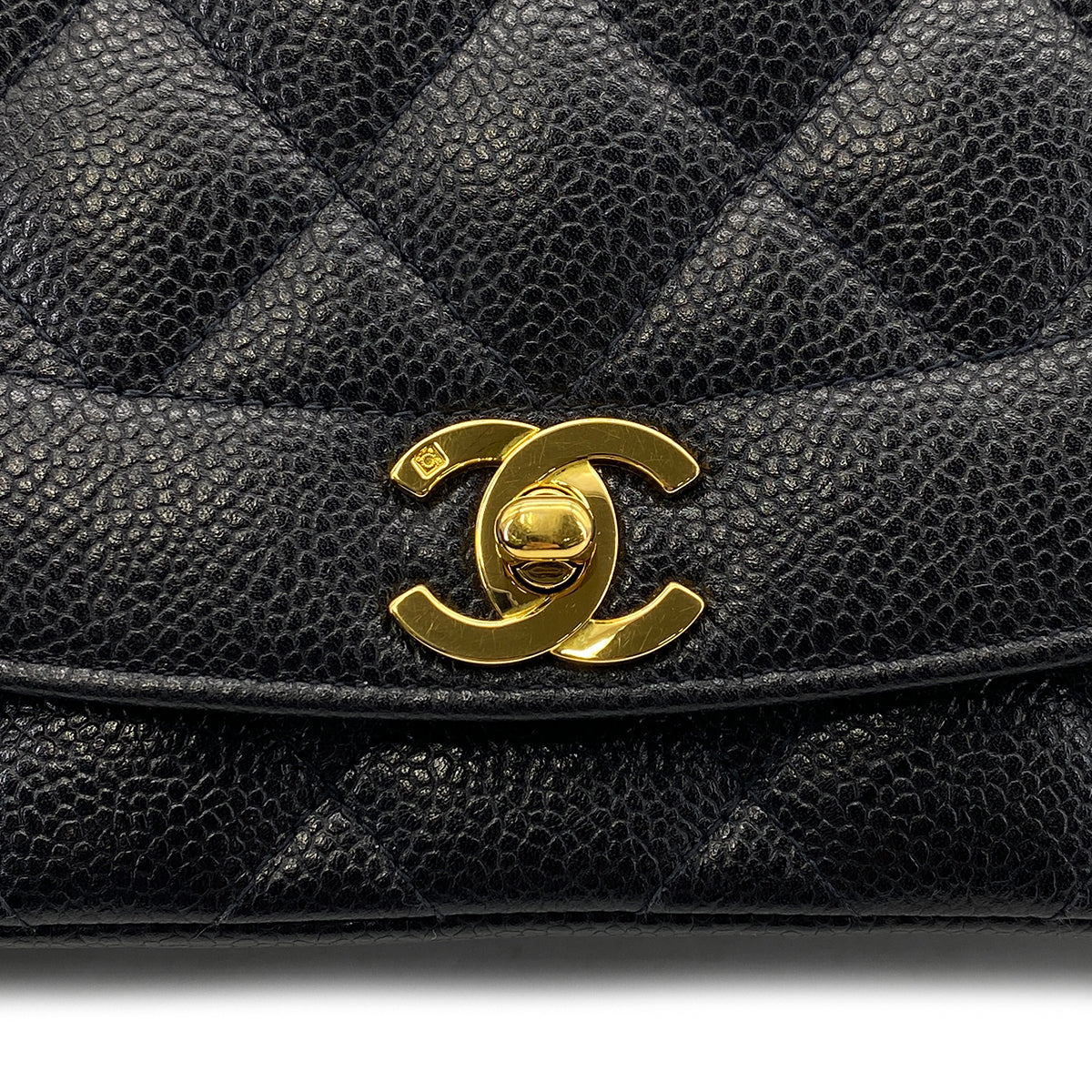 CHANEL VINTAGE DIANA MEDIUM CHAIN SHOULDER BAG BLACK CAVIAR SKIN 90299068