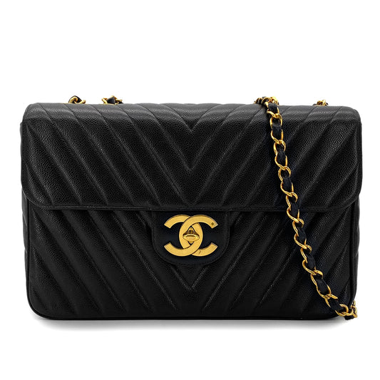CHANEL VINTAGE MAXI CHEVRON CHAIN SHOULDER BAG BLACK CAVIAR SKIN 90299091
