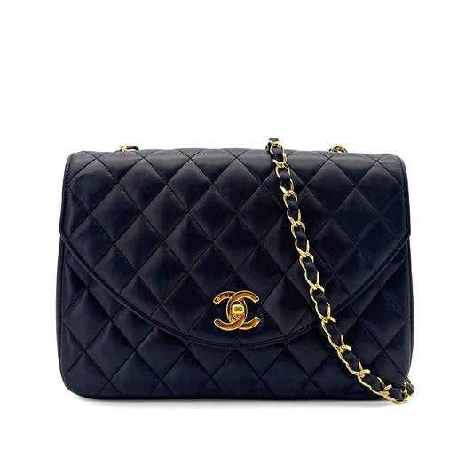 CHANEL VINTAGE MATELASSE HALF MOON CHAIN SHOULDER BAG NAVY LAMB SKIN 90300010