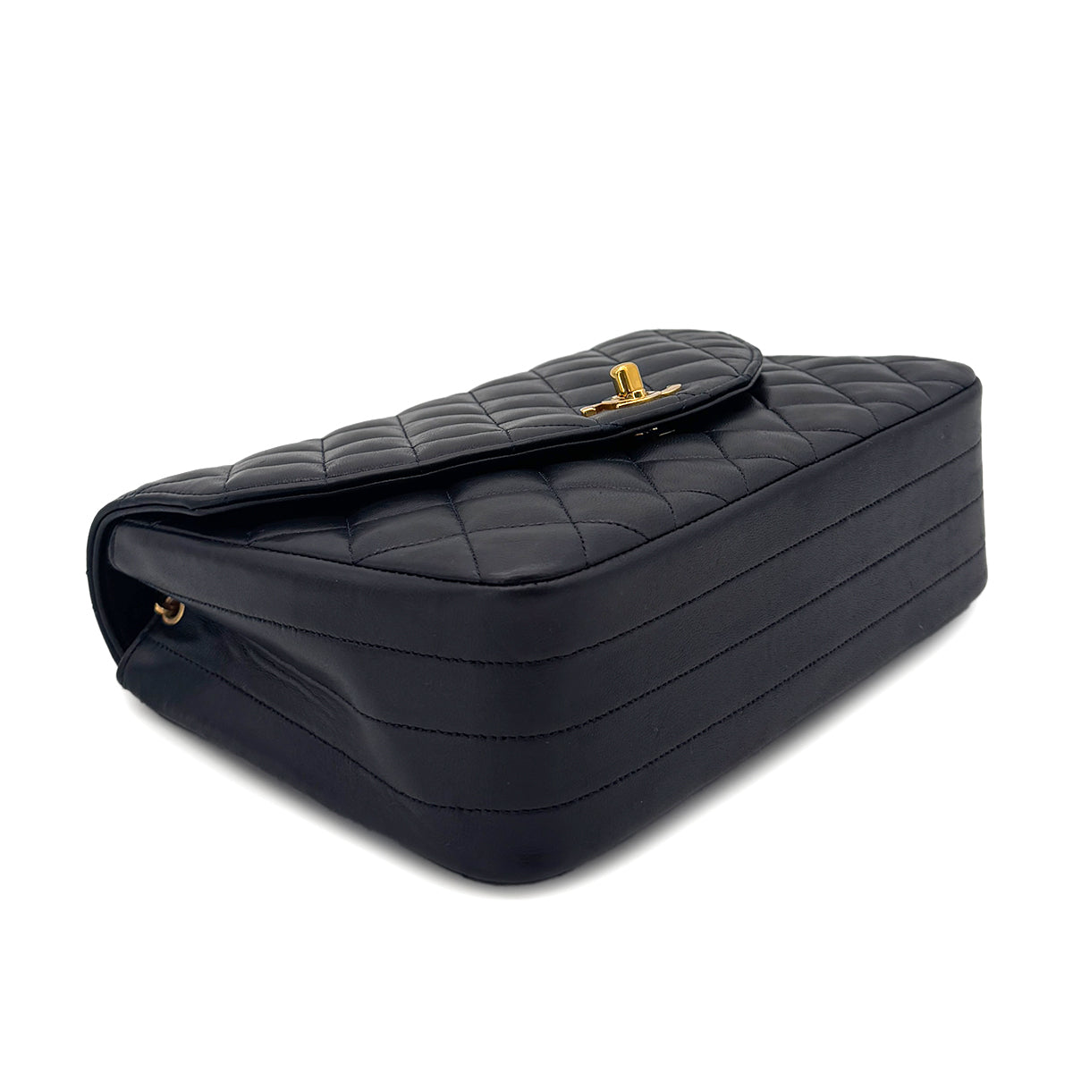 CHANEL VINTAGE MATELASSE HALF MOON CHAIN SHOULDER BAG NAVY LAMB SKIN 90300010