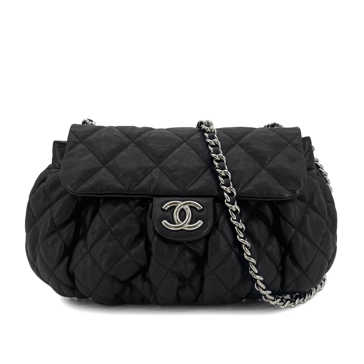 CHANEL MATELASSE CHAIN AROUND SHOULDER BAG BLACK LEATHER 90301101