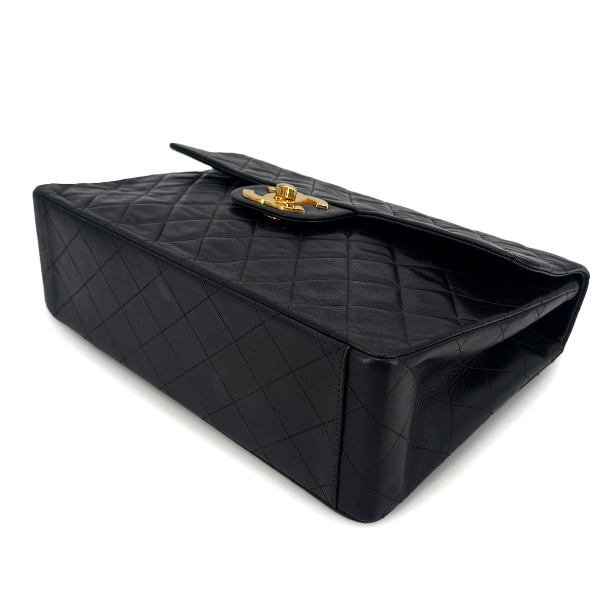 CHANEL VINTAGE MAXI MATELASSE 34 CHAIN SHOULDER BAG BLACK LAMB SKIN 90301112