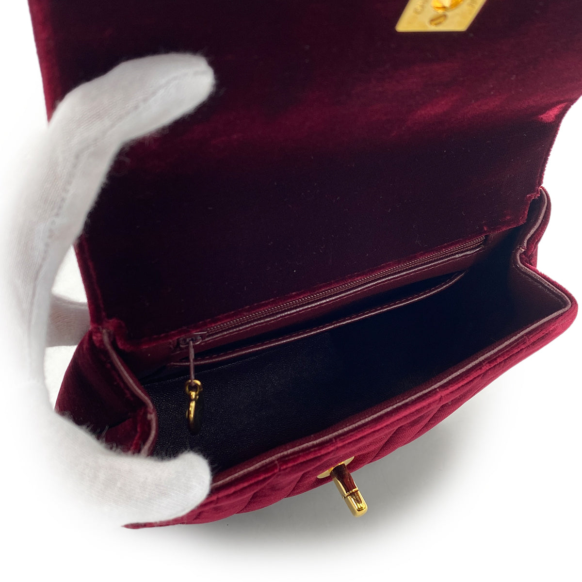 CHANEL VINTAGE MADEMOISELLE HAND BAG BORDEAUX VELOR 90301744