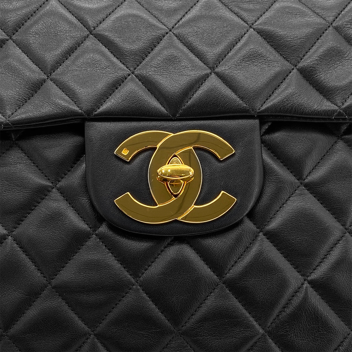CHANEL VINTAGE MAXI MATELASSE 34 CHAIN SHOULDER BAG BLACK LAMB SKIN 90301745