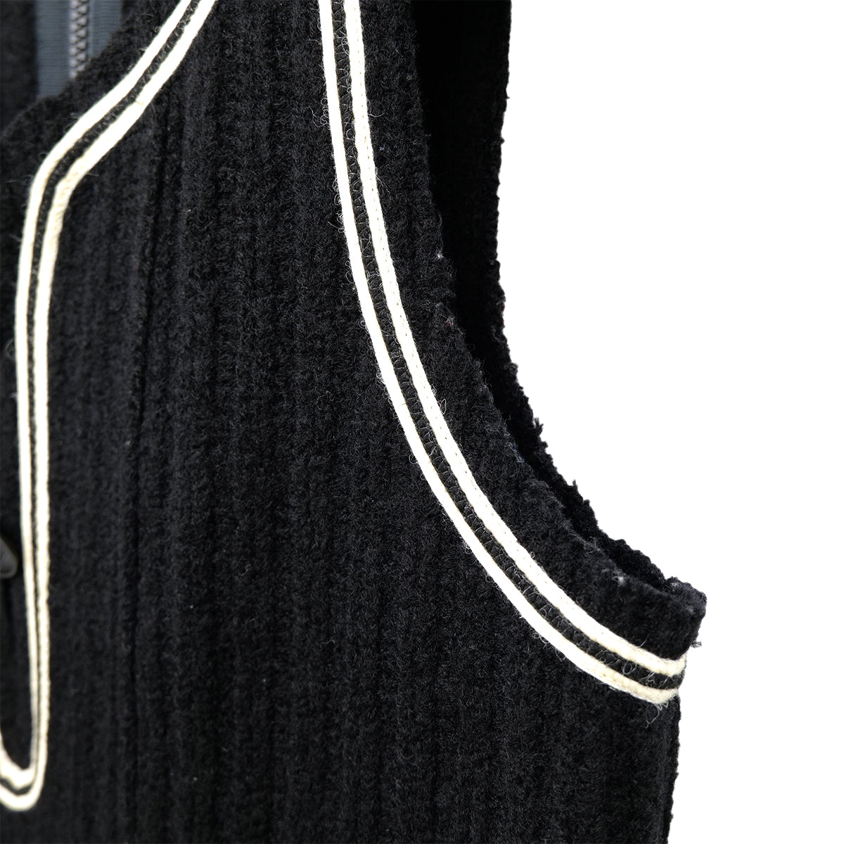 CHANEL SPORTS LINE COCO BUTTON SLEEVELESS DRESS BLACK WHITE WOOL 38 07A RTW 90302397