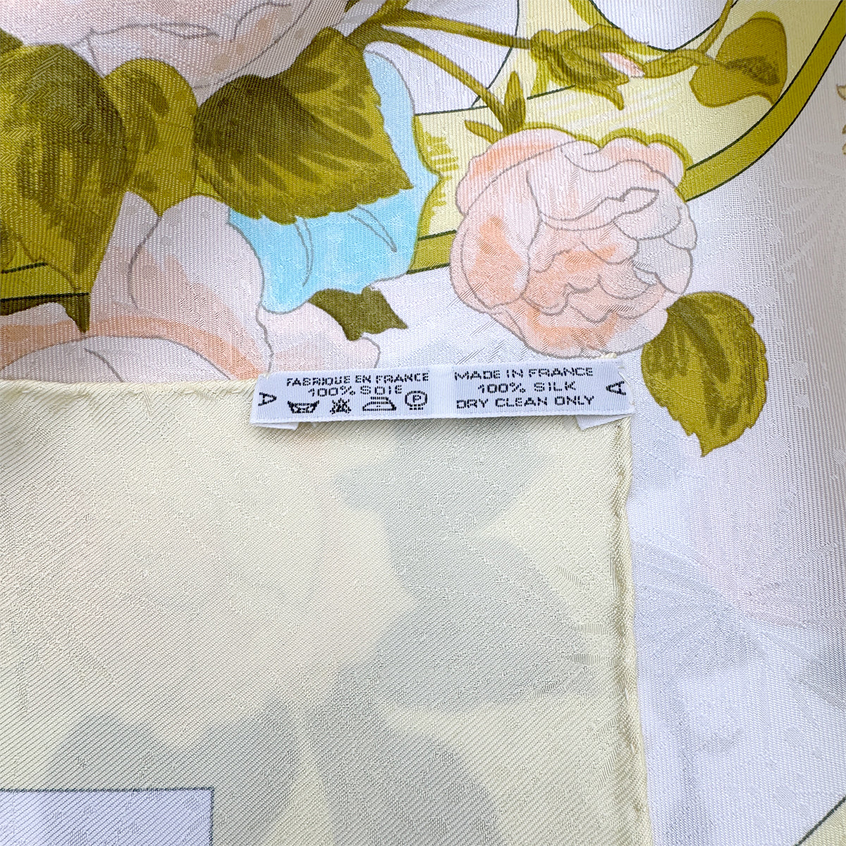 HERMES CARRE 90 ROMANTIQUE SCARF SILK MULTICOLOR 90302656