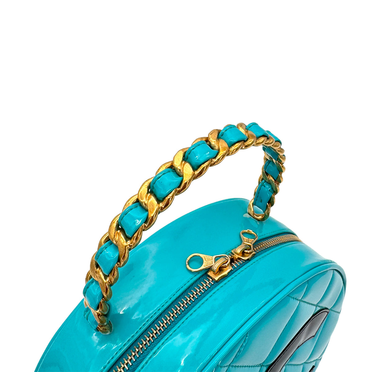CHANEL VINTAGE ROUND VANITY HAND BAG BLUE ENAMEL 90269214